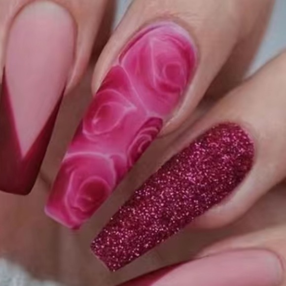 Rosey Mashup - Nail Junkie - full artificial nail set - Picture 3 of 6
